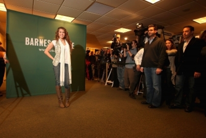 normal_084 - Arrives at Barnes  Noble to sign copies of her book Miles To Go in New York