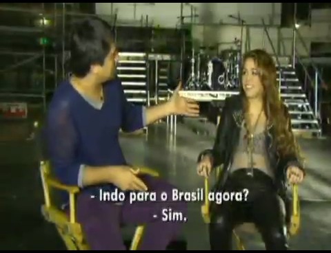 bscap0001 - Miley Cyrus No Brasil Interview