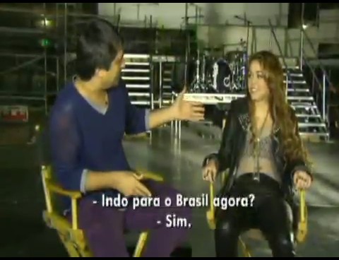 bscap0002 - Miley Cyrus No Brasil Interview