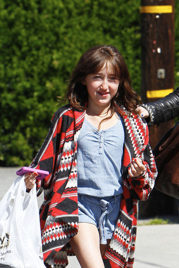 Miley+Cyrus+Miley+Noah+Cyrus+Sharky+LA+WAGIhLJmkGCl