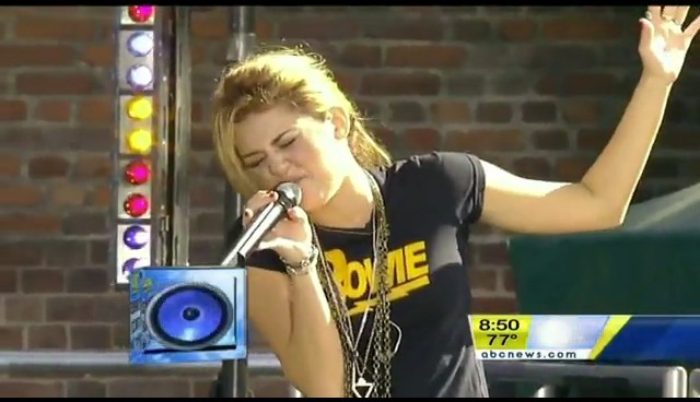 bscap0702 - Good Morning America Robot