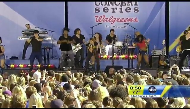 bscap0730 - Good Morning America Robot