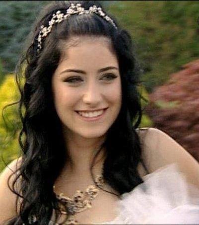 112510091141s5m5dzdb3110dk14 - x - One princess - Hazal Kaya