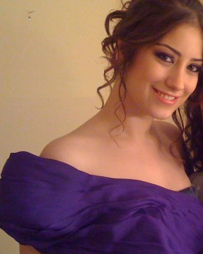 Hazal-Kaya-in-Ask-i-Memnu-hazal-kaya-20027146-400-500 - x - Nihal - Hazal - Soo cutee