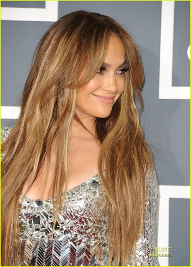 jennifer-lopez-2011-grammys-03 - Jennifer Lopez