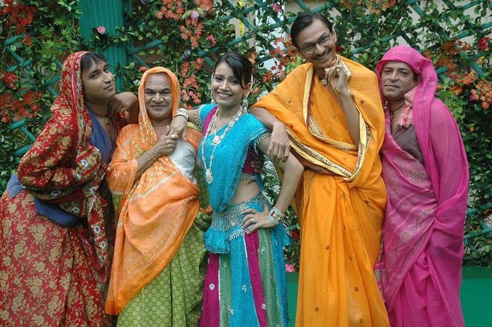 35718137974559553106121 - Priya Ahuja