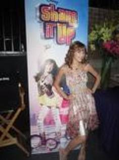 images (15) - shake it up