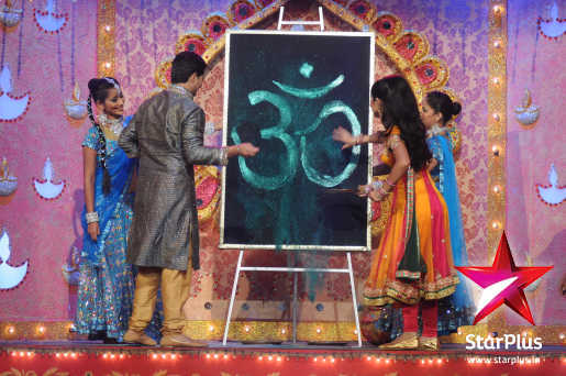 131010070053244 - Yeh Rishta Kya Kehlata Hai-Dragoste dulce amara