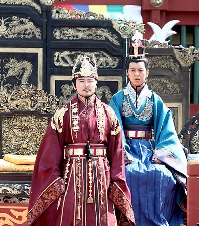 regele-jinji-si-jinpyung-crop - Secretele de la palat