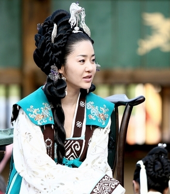 the-great-queen-seondeok-128419l-imagine - Secretele de la palat