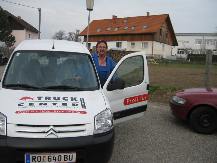 cu masina firmei in depanare cu masina firmei in depanare