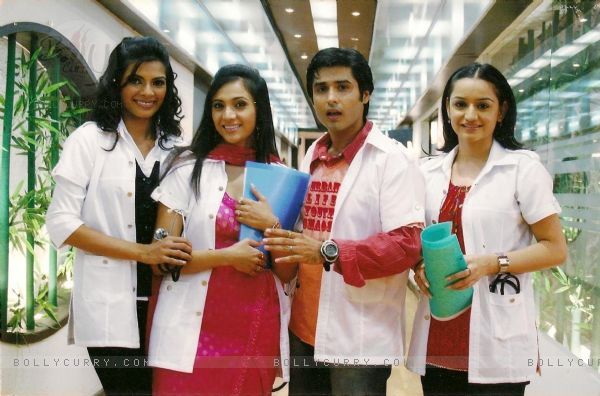 33078-shilpa-anand-sunaina-gulia-pankit-thakker-and-muskaan-mehani - poze intalnirea inimilor