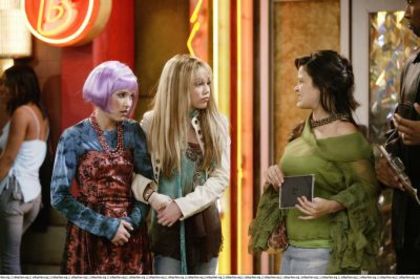 normal_0025 - Hannah Montana Season 1 - Episode 5 - Its My Party And Ill Lie If I Want To