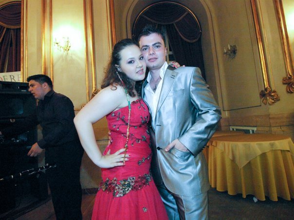 hbfghf - Alina Dinca de la romanii au talent