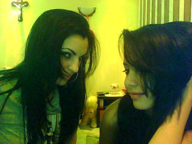 OWDUUTEJVOIPBXGPDYD - Monica Merisan