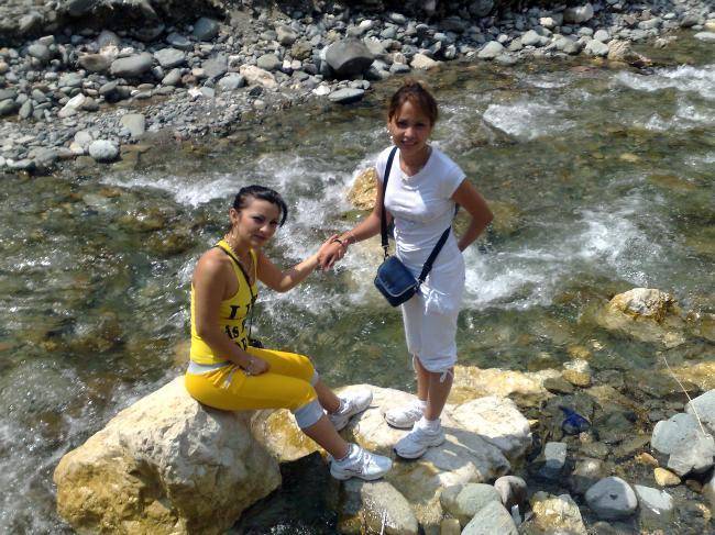 PQQDRDIFIFRYXEBDKJR - Monica Merisan