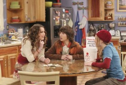 normal_HM1x19_05 - Hannah Montana Season 1 - Episode 19 - Money For Nothing Guilt For Free