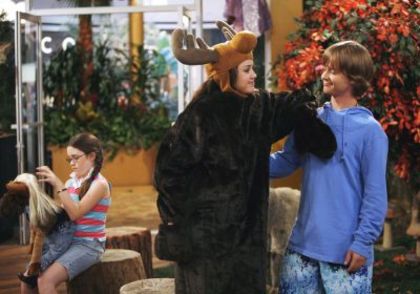 normal_HM1x26_15 - Hannah Montana Season 1 - Episode 26 - Bad Moose Rising