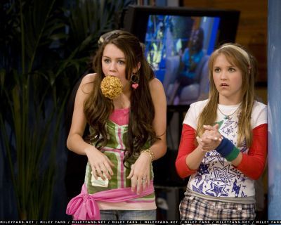 normal_2x18ThatsWhatFriendsAreFor15 - Hannah Montana Season 2 - Episode 18 - Thats What Friends Are For