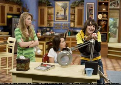 normal_2x21ByeByeBall33 - Hannah Montana Season 2 - Episode 21 - Bye Bye Ball