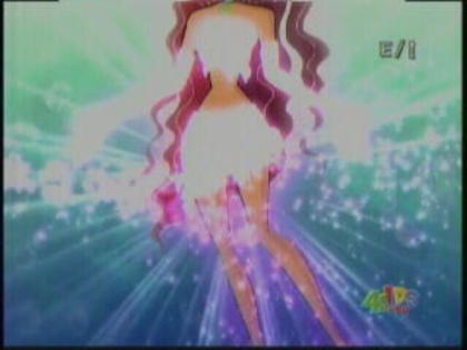 Winx-Enchantix-Transformations-the-winx-gang-20868286-320-240 - Winx - Layla transformation