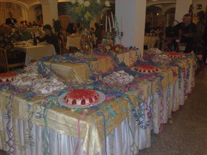 CARNAVAL MARTIE 2011 hOTEL pREZIDENT - INSULA DI ISCHIA