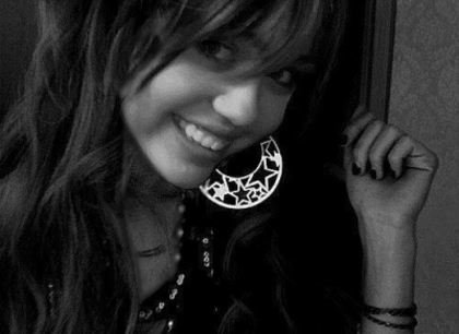 normal_o641b80b397c874b7d3a7572a9b2b8b21 - Poze personale din 2009 sau mai vechi cu Miley Cyrus