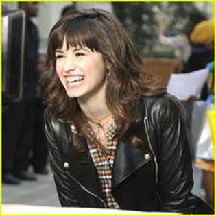 images (1) - Demy lovato-la la land