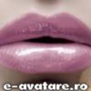 avatare_gratuite_105358890246b775c3b7a8d9_40449717 - buze sexy