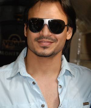 Vivek Oberoi - Vivek Oberoi sau Shahid Kapoor