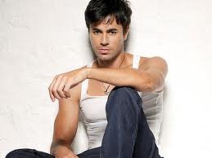 e - Enrique iglesias