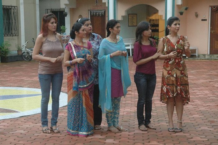 25343122ahvtkwbqa - Priya Ahuja