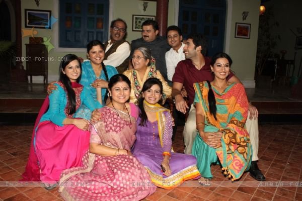 184347_205440689473159_121064341244128_954171_639143_n