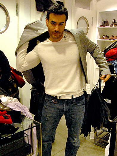 david-zepeda-1225-435 - David Zepeda