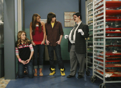 normal_3x12YouGiveLunch05 - Hannah Montana Season 3 - Episode 12 - You Give Lunch A Bad Name