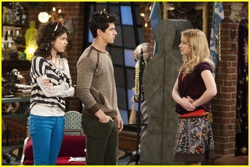 Magicienii din Waverly Place Magicienii din Waverly Place