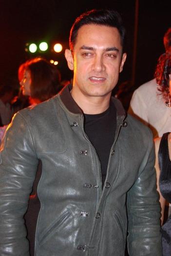 Aamir Khan - Aamir Khan sau Abhishek Bachchan