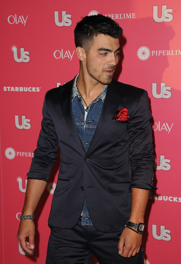 Joe+Jonas+Weekly+Hot+Hollywood+Event+Arrivals+XS8s32e3Y1Tl - Us Weekly Hot Hollywood Event - Arrivals