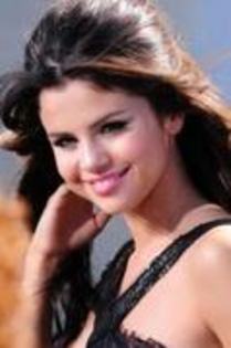 33323764_GFFMWSWVS - selena gomez WHO SAYS