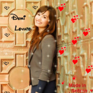 24123322_XWPMRGBNP - demi tare demi cool Demi Lovato