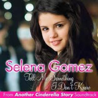  - Poze cu Selena Gomez