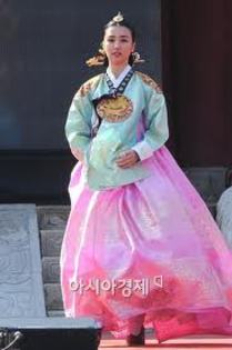 Regina Inhyeon fiind superba...