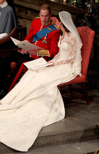 Kate+Middleton+Royal+Wedding+2+GCITVAHFJ5Cl