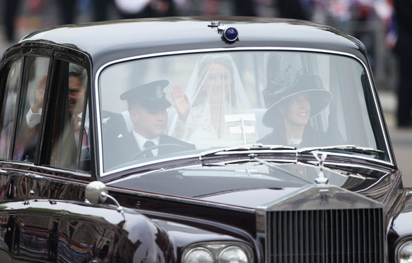 Kate+Middleton+Guests+Arrive+Royal+Wedding+8MpXSSZ7imjl