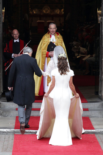 Kate+Middleton+Guests+Arrive+Royal+Wedding+BUq-lRhjp_zl - poze de la nunta regala