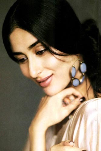 ghg[1] - Kareena Kapoor