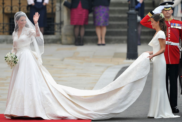 Kate+Middleton+Guests+Arrive+Royal+Wedding+RQdUaYDkIzrl