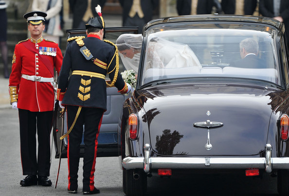 Kate+Middleton+Guests+Arrive+Royal+Wedding+vxapOjCDJHWl - poze de la nunta regala