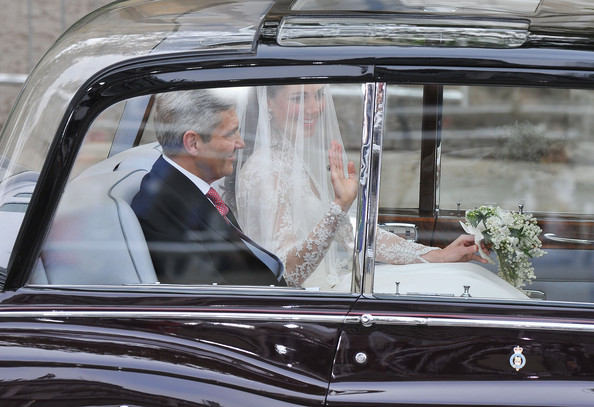Kate+Middleton+Guests+Arrive+Royal+Wedding+-ZlkqDir-kkl - poze de la nunta regala