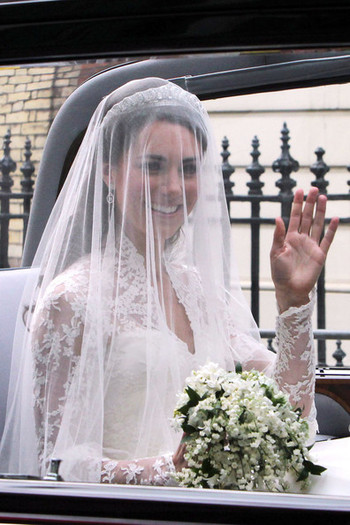 Kate+Middleton+Pippa+Middleton+Arrives+Westminster+xPzkgiIc1z9l